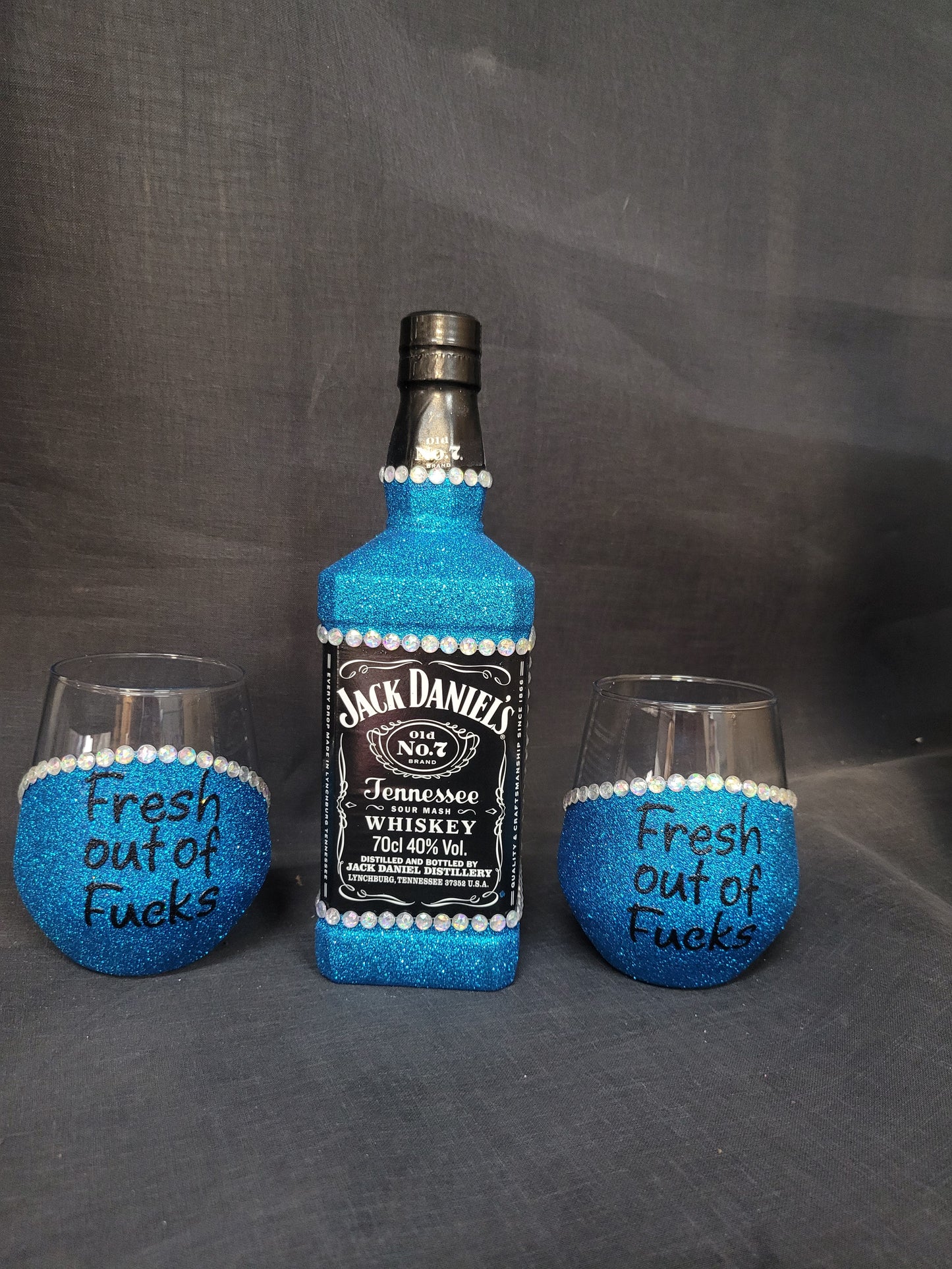 JD & two personlaised stemless glasses