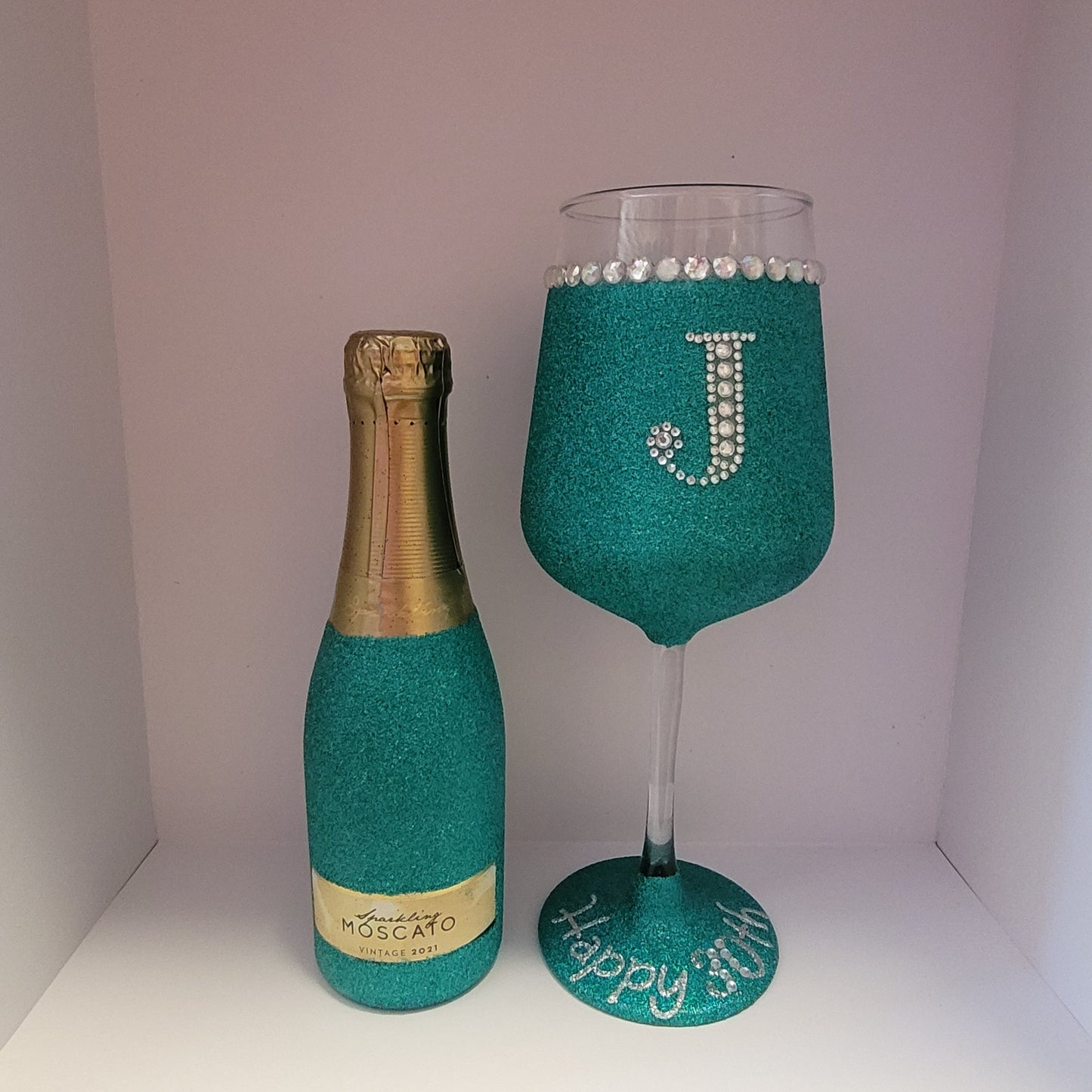 Glass 3/4 Glitter and Wine Mini - with detailed base