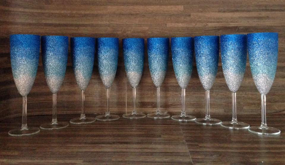 Set of six Flutes