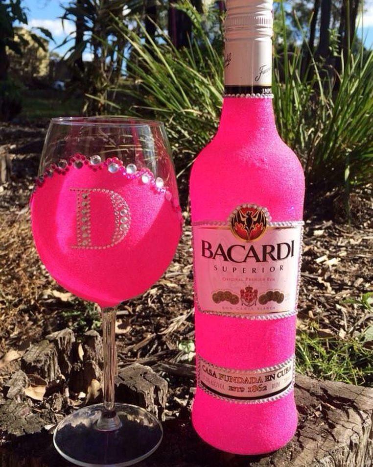 Bacardi & Glass Set