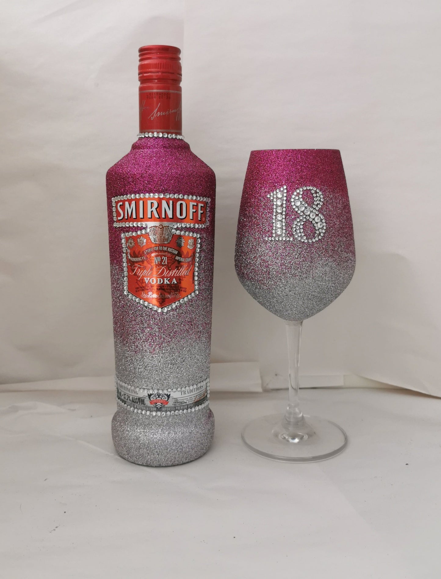 Smirnoff - Full Glitter Personalised Wine Glass