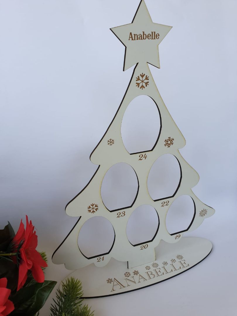 Egg Christmas countdown - eggs not included