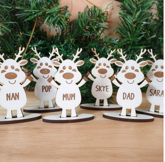 Reindeer table setting