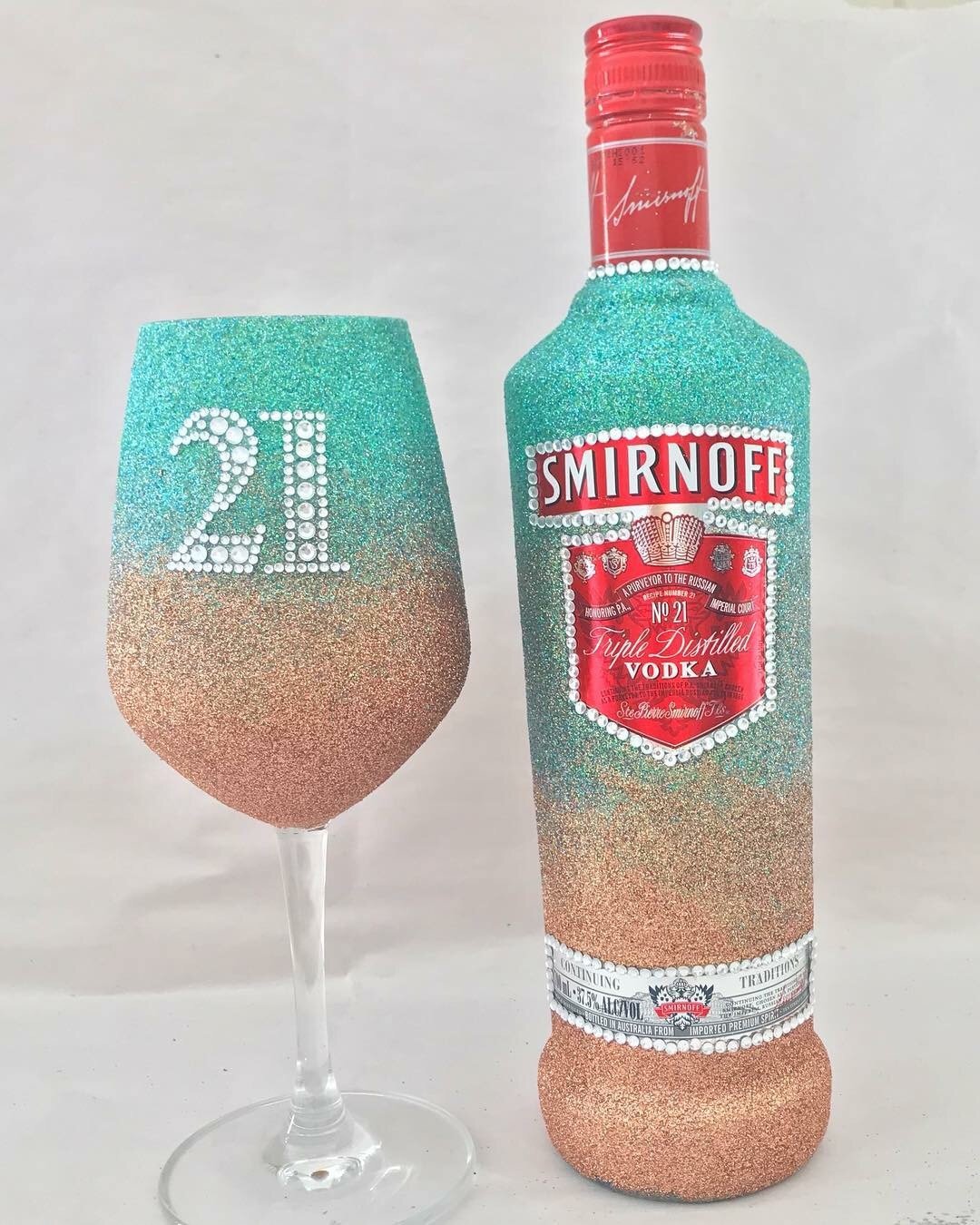 Smirnoff - Full Glitter Personalised Wine Glass