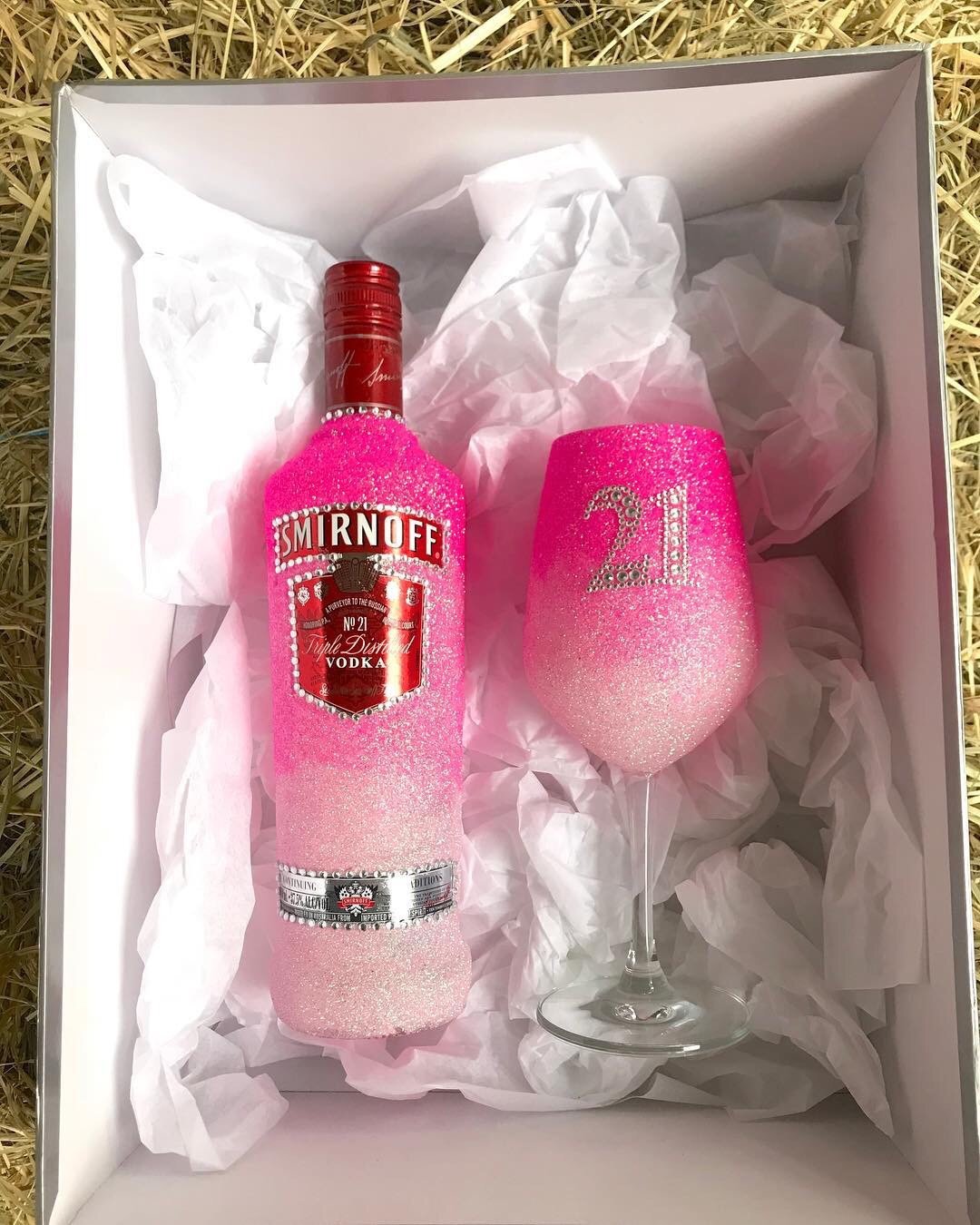 Smirnoff - Full Glitter Personalised Wine Glass