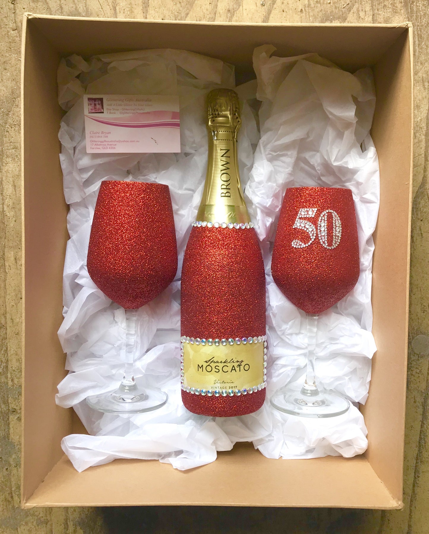 Moscato Browns Brothers & 2x Wine Glass Set