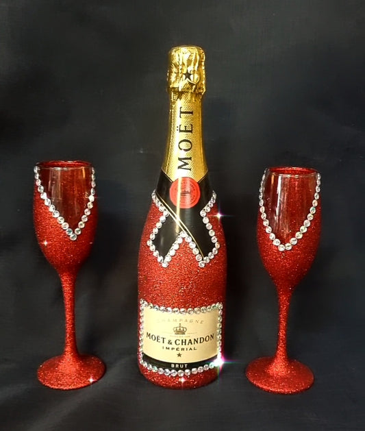 Moet & 2x Flute Glasses