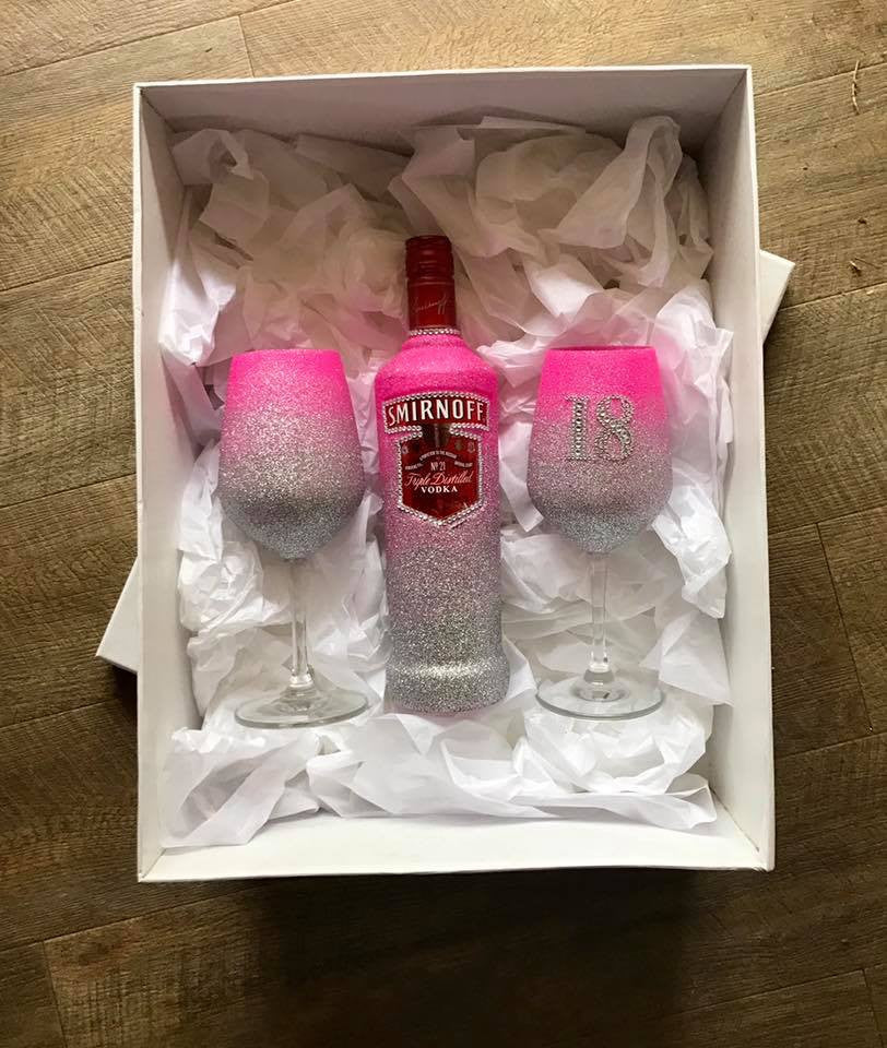 Made To Order 2x Wine glass and Smirnoff