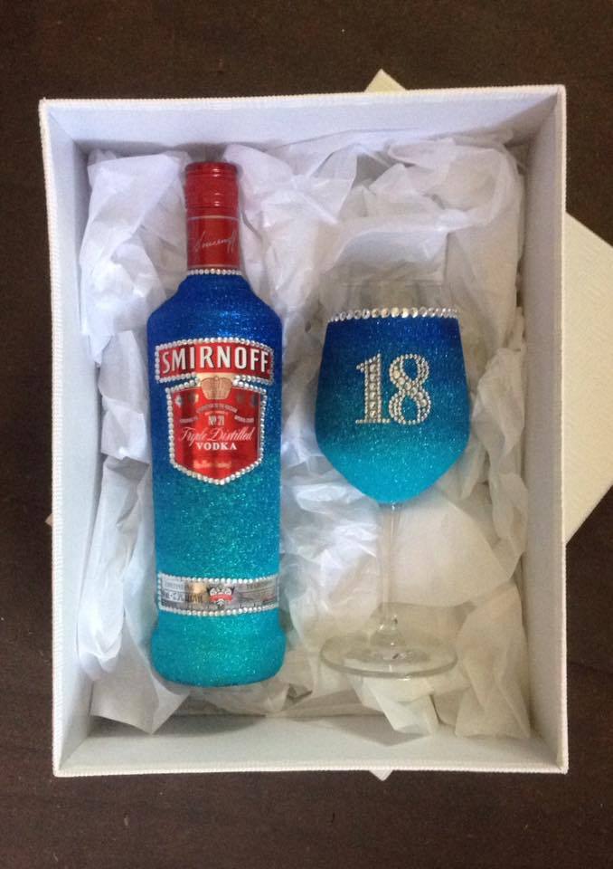 Smirnoff & 3/4 Bling Wine Glass (Personailsed)