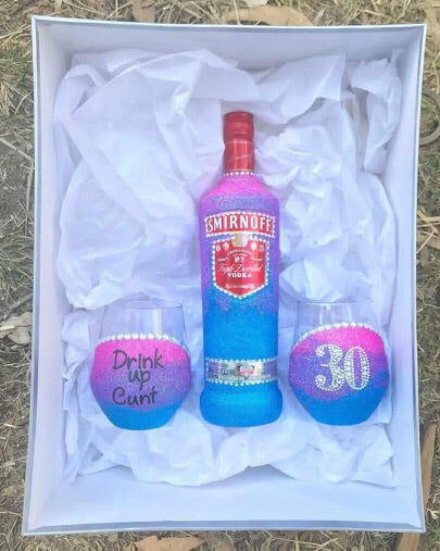 Smirnoff and 2x personalised glasses